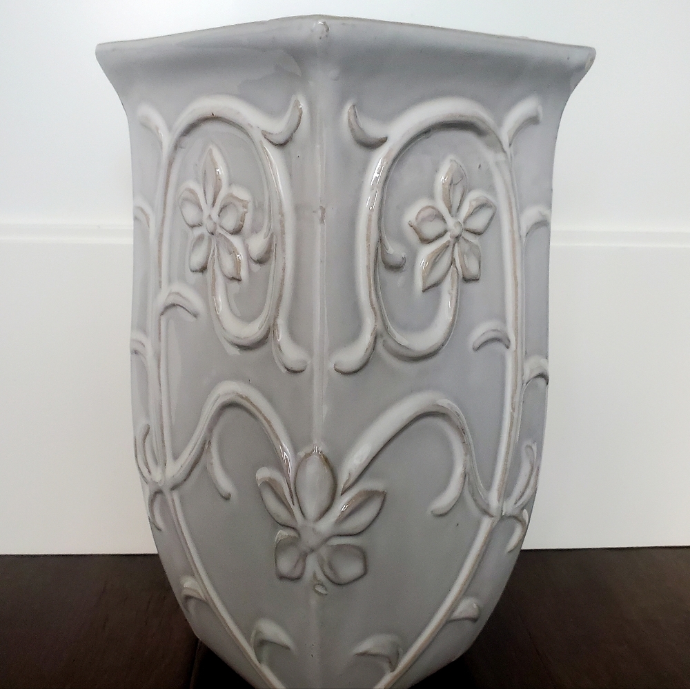 Antiqued White Ceramic Vase feat. Embossed Floral Swirling Vine Relief Design